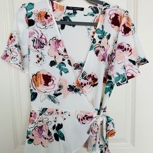Floral print wrap blouse